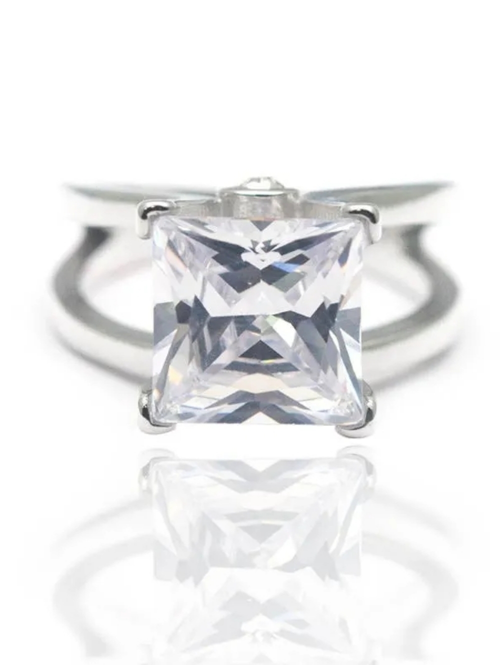Square-Cut Clear Stone Solitaire Ring in Silver - Women Jewelry